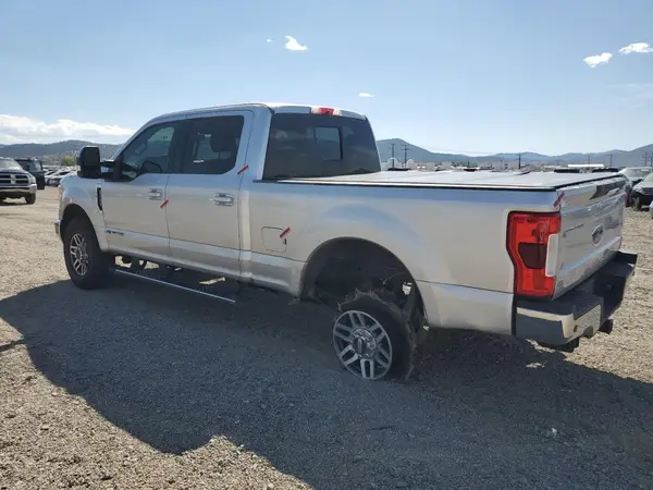 1FT7W2BTXHEB35565 2017 FORD F250 - Image 2