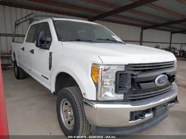 1FT7W2BTXHEC76863 2017 FORD F250 - Image 1