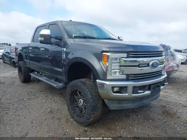 1FT7W2BTXHED23213 2017 FORD F250 - Image 1