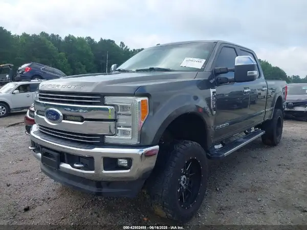 1FT7W2BTXHED23213 2017 FORD F250 - Image 2