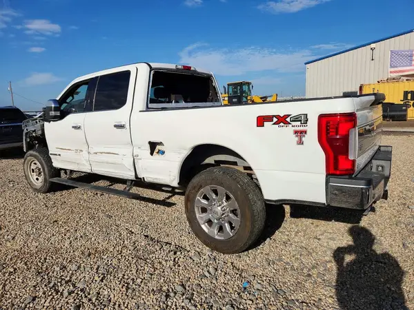 1FT7W2BTXHED31389 2017 FORD F250 - Image 2