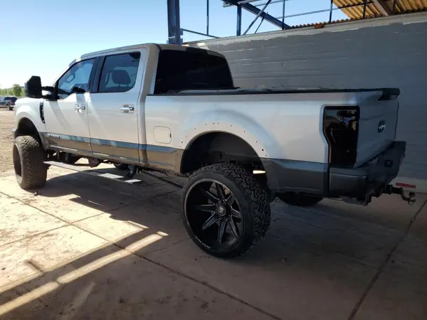 1FT7W2BTXHED31571 2017 FORD F250 - Image 2