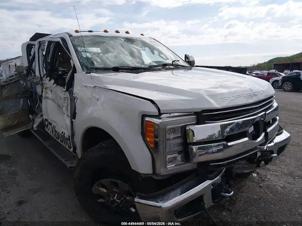 1FT7W2BTXHEE12652 2017 FORD F250 - Image 1
