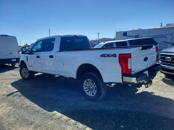1FT7W2BTXHEE22484 2017 FORD F250 - Image 2