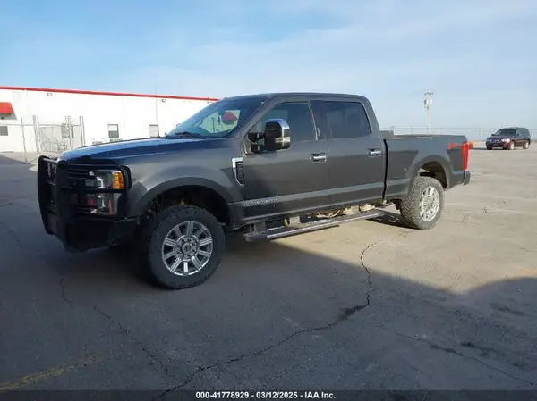 1FT7W2BTXHEF37389 2017 FORD F250 - Image 2
