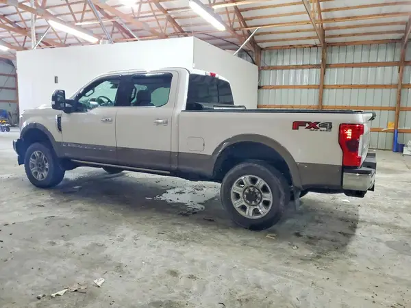 1FT7W2BTXHEF45265 2017 FORD F250 - Image 2