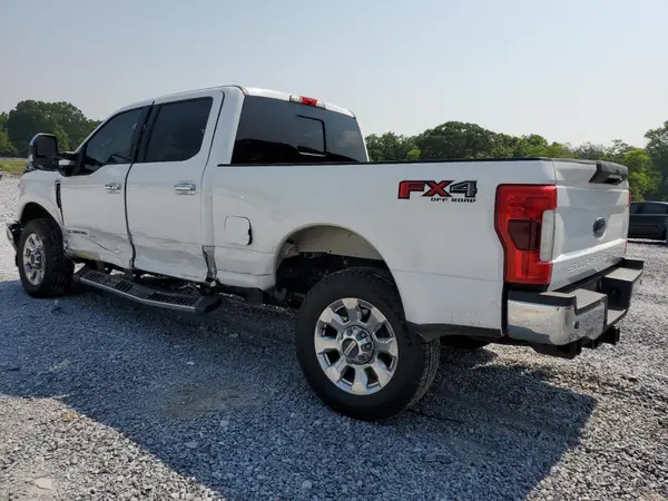 1FT7W2BTXJEC04020 2018 FORD F250 - Image 2