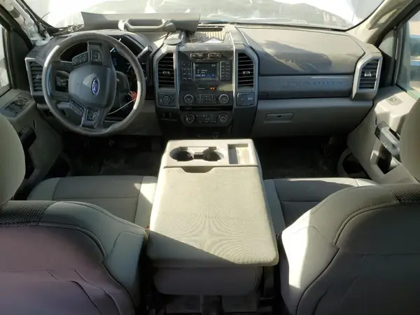 1FT7W2BTXJEC19083 2018 FORD F250 - Image 8
