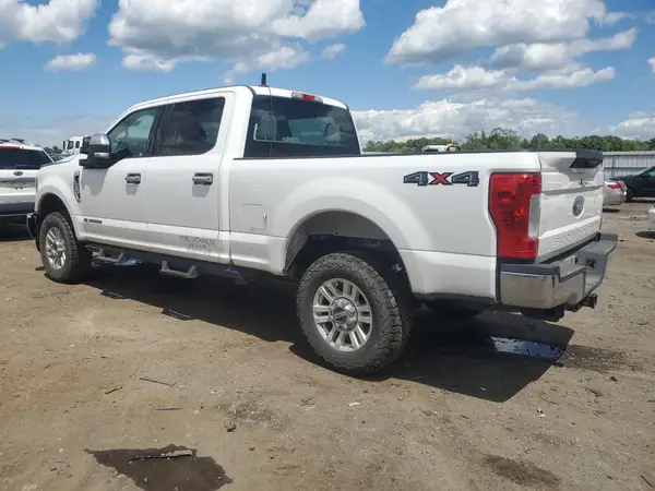 1FT7W2BTXJEC43318 2018 FORD F250 - Image 2