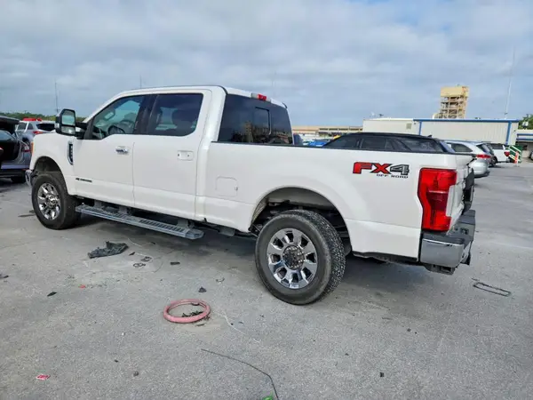 1FT7W2BTXJEC86718 2018 FORD F250 - Image 2
