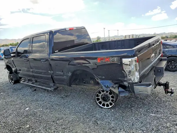 1FT7W2BTXKEC79737 2019 FORD F250 - Image 2