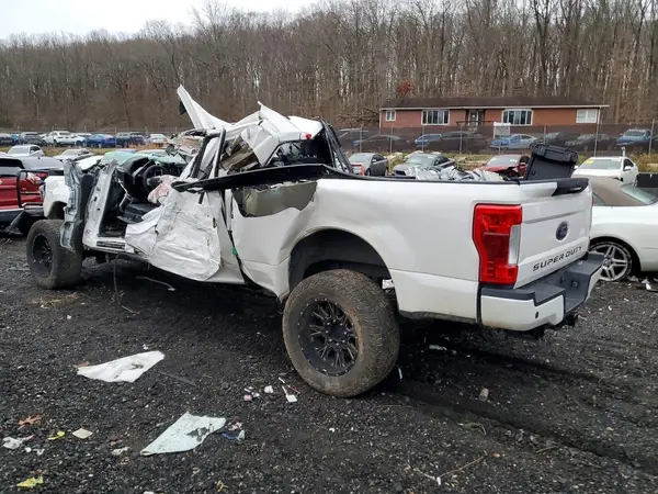 1FT7W2BTXKED45963 2019 FORD F250 - Image 2