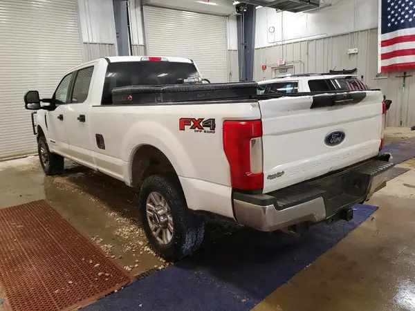 1FT7W2BTXKED54324 2019 FORD F250 - Image 2