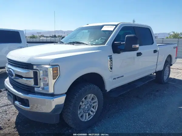 1FT7W2BTXKED83709 2019 FORD F250 - Image 2