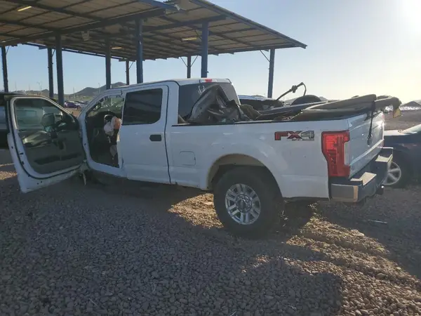 1FT7W2BTXKEE90596 2019 FORD F250 - Image 2