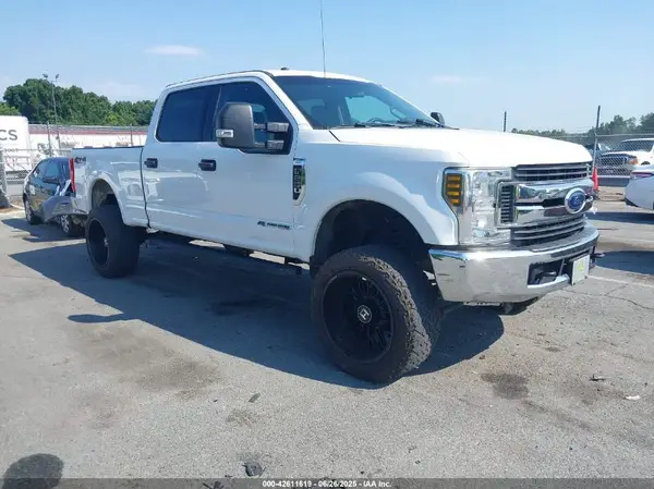1FT7W2BTXKEF15254 2019 FORD F250 - Image 1