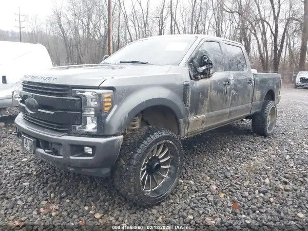 1FT7W2BTXKEF37416 2019 FORD F250 - Image 2