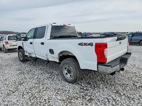 1FT7W2BTXNED31131 2022 FORD F250 - Image 2
