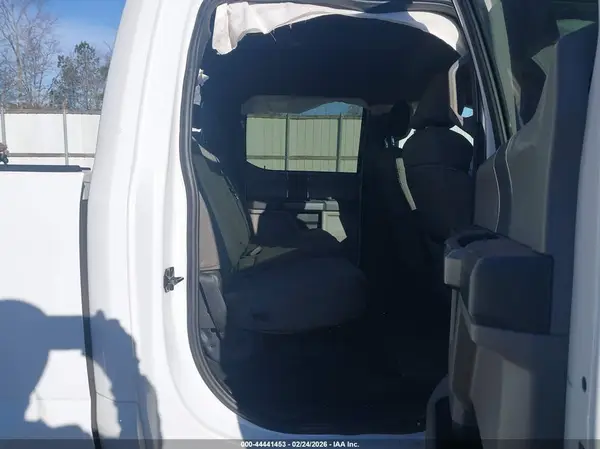 2022 FORD F250 auction photo 8
