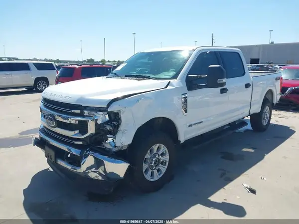 1FT7W2BTXNEG36466 2022 FORD F250 - Image 2