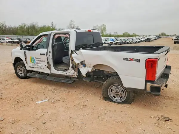 1FT7W2BTXPEE05795 2023 FORD F250 - Image 2