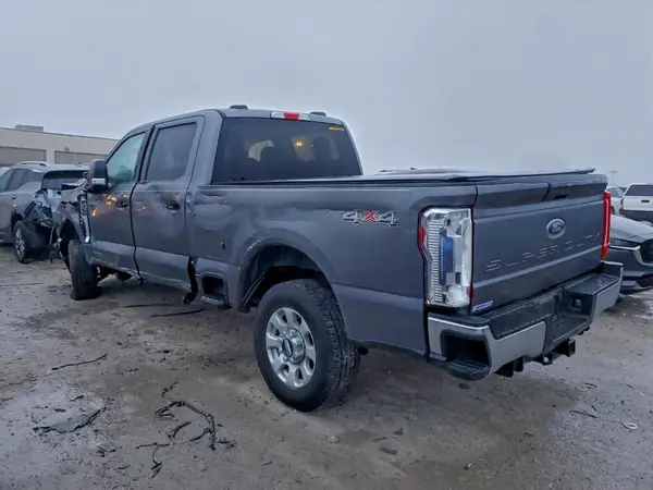1FT7W2BTXREC54105 2024 FORD F250 - Image 2