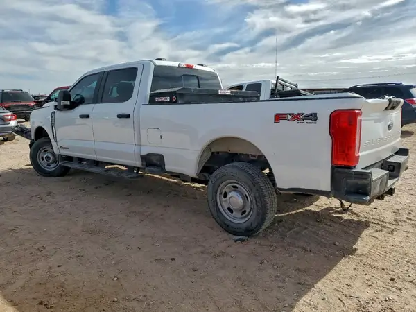 1FT7W2BTXREC94698 2024 FORD F250 - Image 2