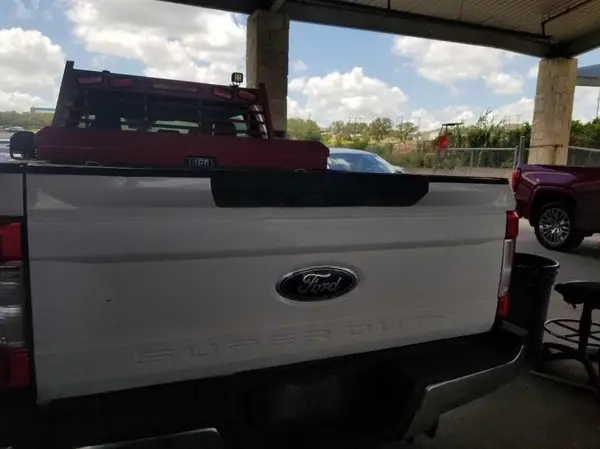 1FT7W3AT7HED28246 2017 FORD F350 - Image 2