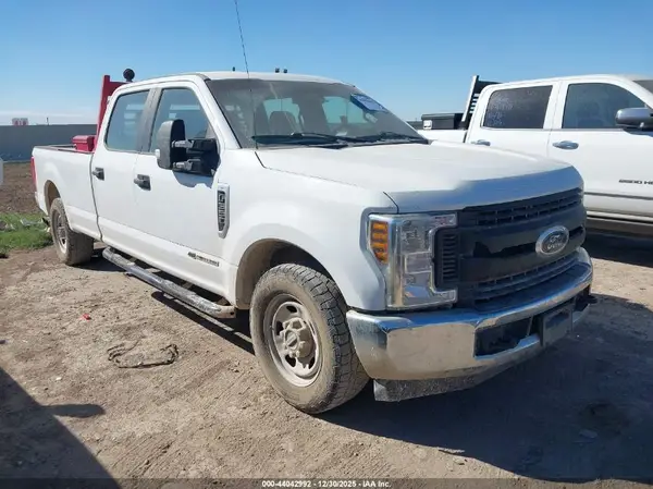 1FT7W3AT9JEC70663 2018 FORD F350 - Image 1
