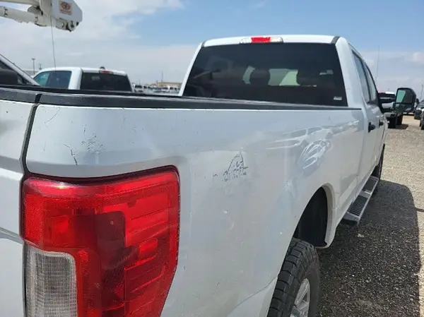 1FT7W3B60JEB74719 2018 FORD F350 - Image 2