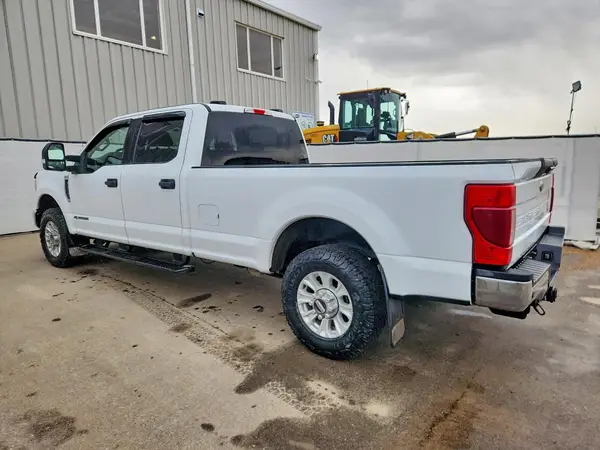 1FT7W3BT2NED64405 2022 FORD F350 - Image 2
