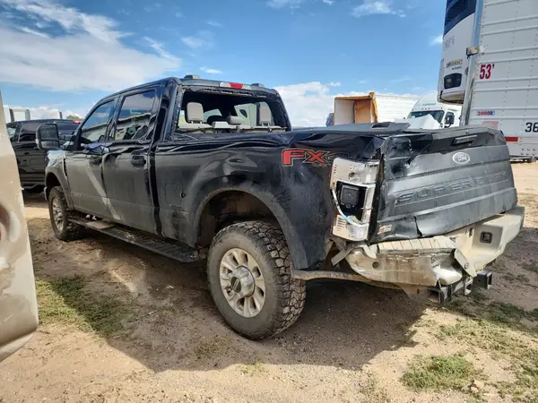 1FT7W3BT3NEC25822 2022 FORD F350 - Image 2
