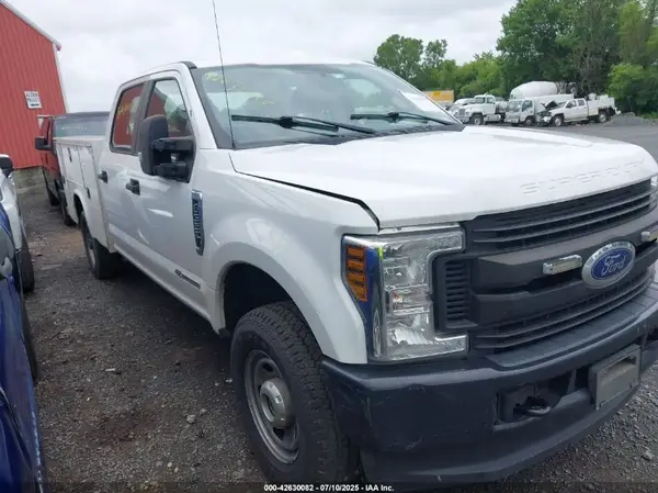 1FT7W3BTXKEG58288 2019 FORD F350 - Image 1