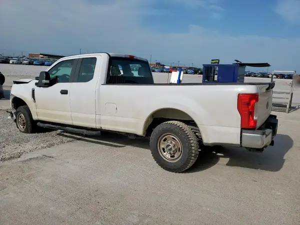 1FT7X2A60JEC55485 2018 FORD F250 - Image 2