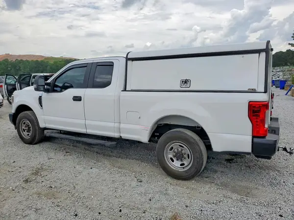 1FT7X2A60JEC68477 2018 FORD F250 - Image 2