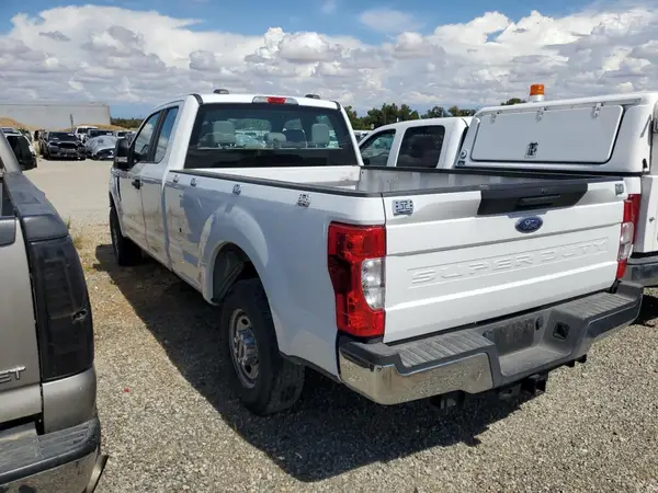 1FT7X2A60NED17831 2022 FORD F250 - Image 2