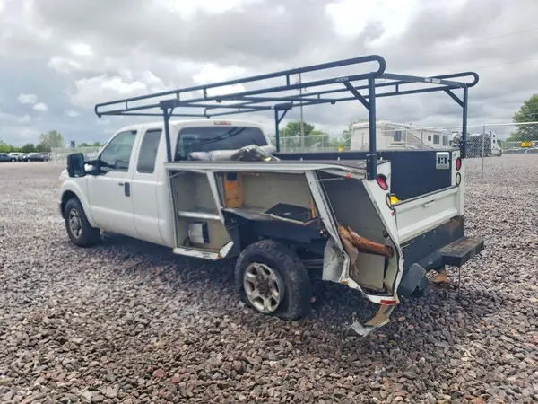 1FT7X2A61GED45771 2016 FORD F250 - Image 2
