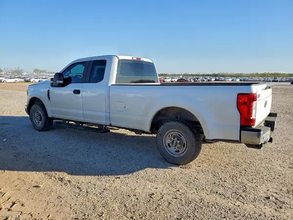 1FT7X2A61KEC70742 2019 FORD F250 - Image 2