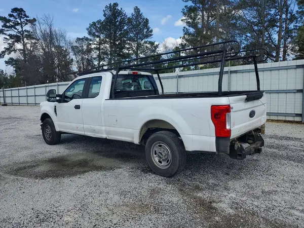 1FT7X2A62JEC35450 2018 FORD F250 - Image 2