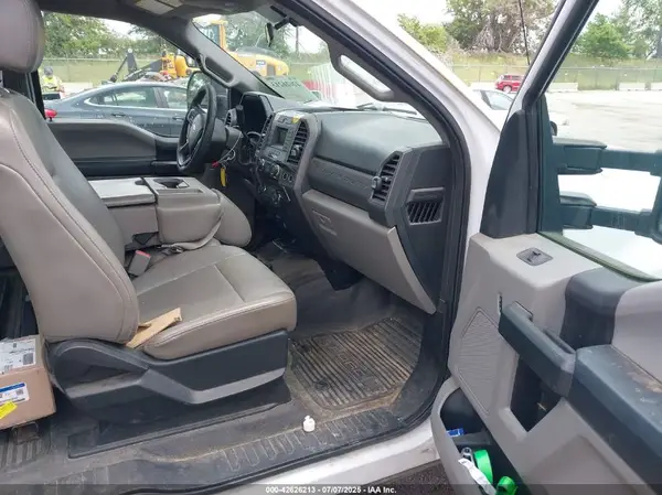 1FT7X2A66HEE06985 2017 FORD F250 - Image 1