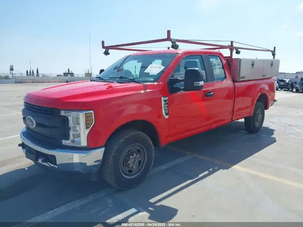 1FT7X2A66KED72098 2019 FORD F250 - Image 2