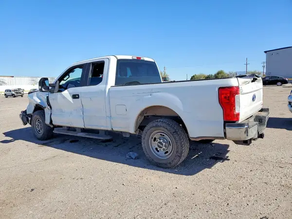 1FT7X2A66KEE90216 2019 FORD F250 - Image 2