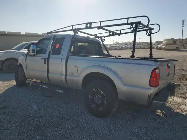 1FT7X2A67GEA70648 2016 FORD F250 - Image 2