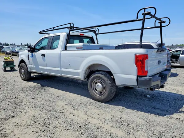 1FT7X2A67KEF49595 2019 FORD F250 - Image 2