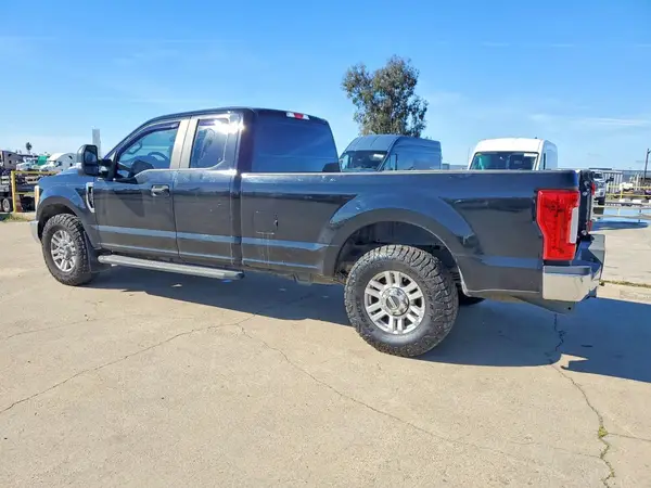 1FT7X2A69HEE57574 2017 FORD F250 - Image 2