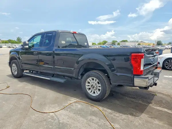 1FT7X2A69KEE18474 2019 FORD F250 - Image 2