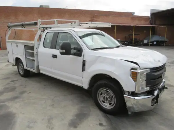 1FT7X2A69KEF58122 2019 FORD F250 - Image 1