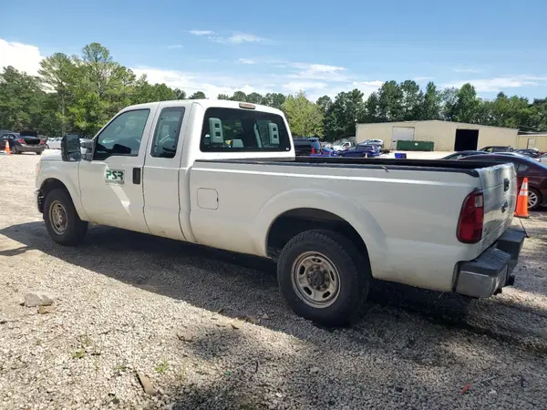 1FT7X2A6XGEC24219 2016 FORD F250 - Image 2