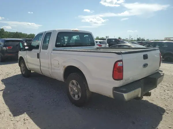 1FT7X2A6XGED38947 2016 FORD F250 - Image 2