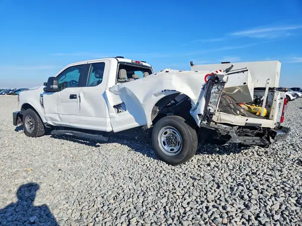 1FT7X2A6XNEE36809 2022 FORD F250 - Image 2